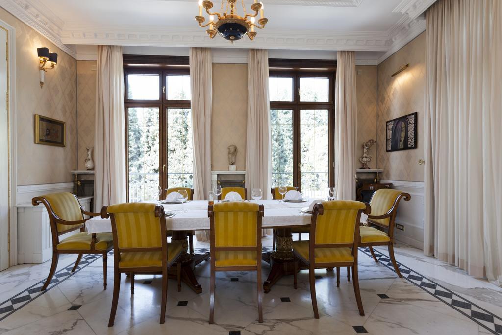 Villa Jelena เบลเกรด ภายนอก รูปภาพ