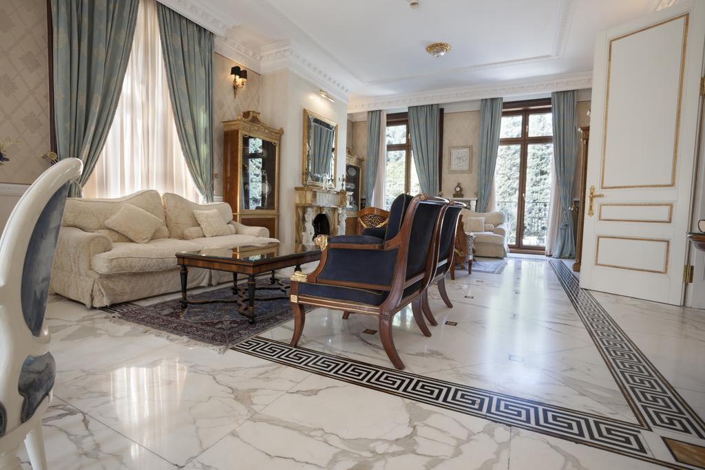 Villa Jelena เบลเกรด ภายนอก รูปภาพ