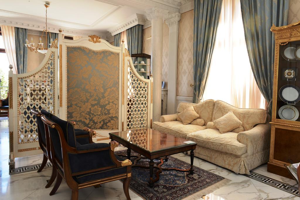 Villa Jelena เบลเกรด ภายนอก รูปภาพ
